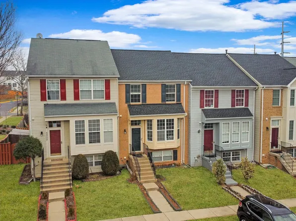 8305 Ewing Pl, Manassas, VA 20109