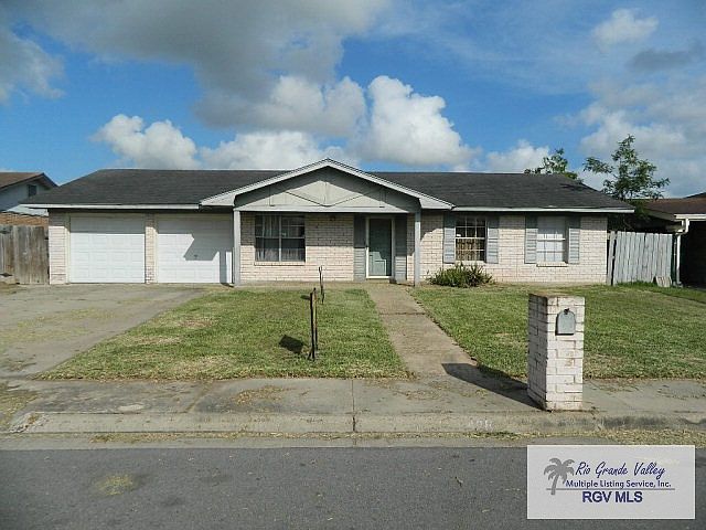 1st image of 428 Fairwind Dr