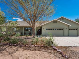 2965 W Pilots Rest Airstrip, Paulden, AZ 86334