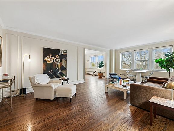 5th image of 5555 N Sheridan Rd APT 316