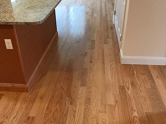 4th image of 76 Parkview Ln