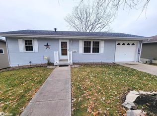 720 N Foster Ave, Ottumwa, IA 52501