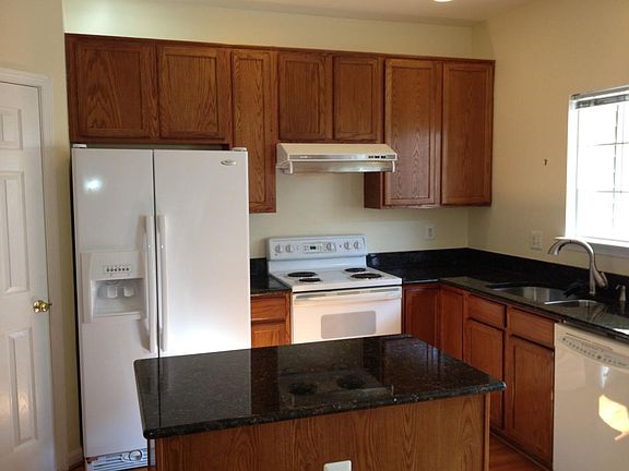 4th image of 2415 Dew Meadow Ct