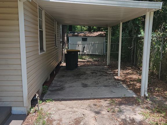 2nd image of 2671 W 30th St