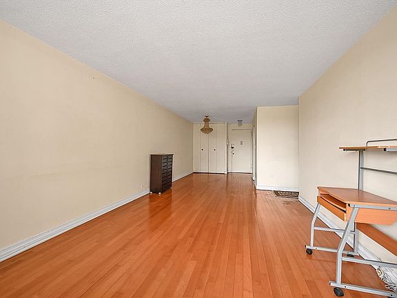 3rd image of 150-38 38th Ave Unit 6F