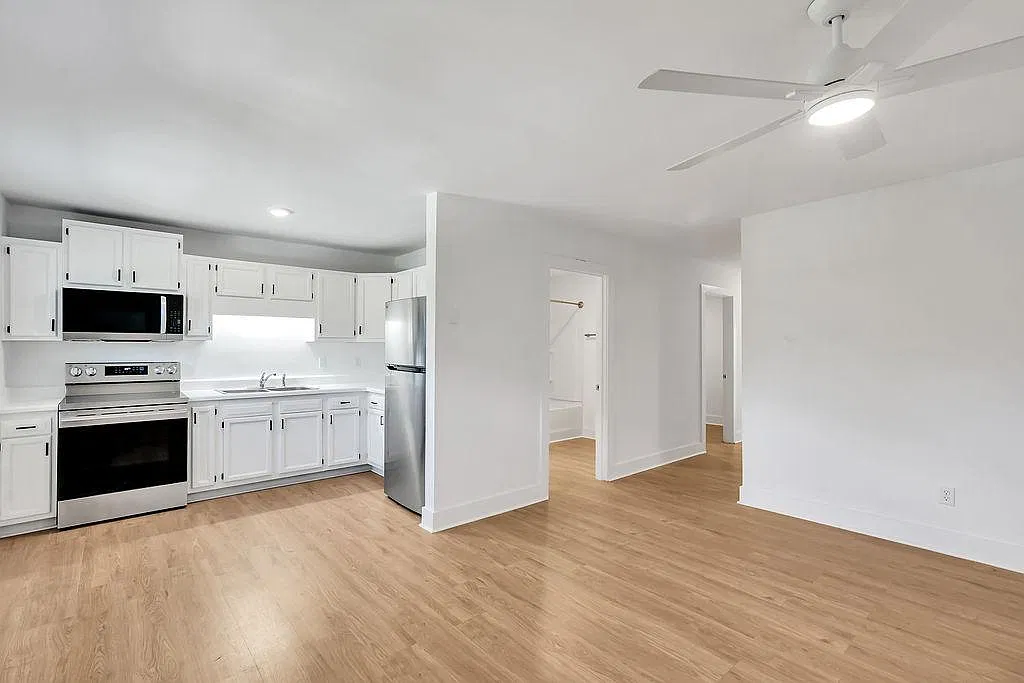 4583 Long Beach Rd SE, Suite 6 — Photo 2