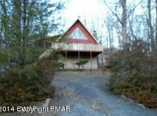 2750 Decker Rd, Bushkill, PA 18324