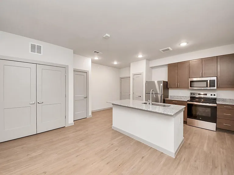 4639 Techniplex Dr #1103 — Photo 11