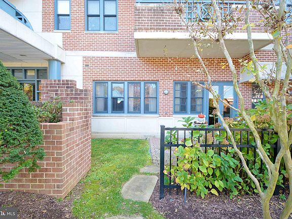 4th image of 930 Astern Way Unit 106