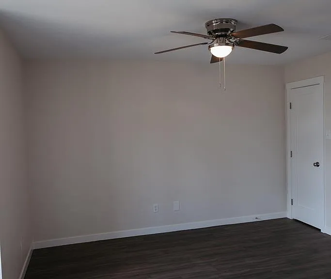 300 Lila Ln — Photo 15