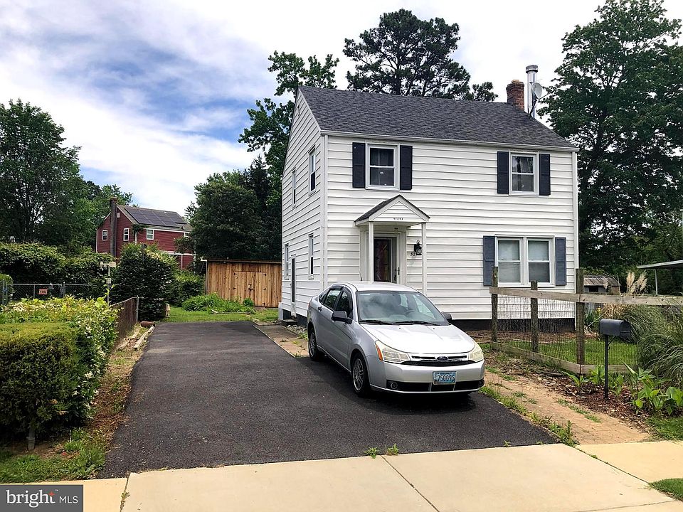 1st image of 21684 Saratoga Dr