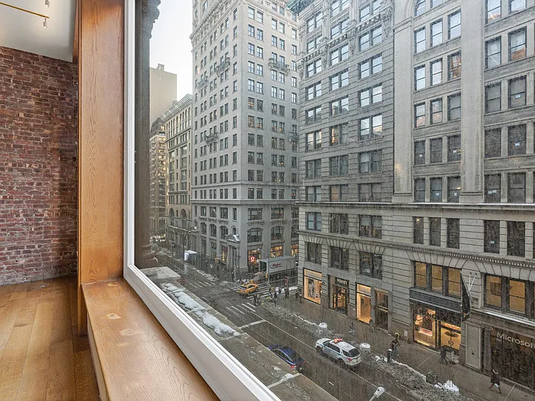 103 5th Ave #4 — Photo 7