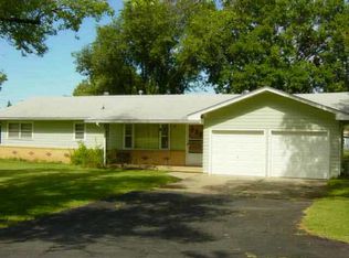 823 Prosperity Ln, Andover, KS 67002