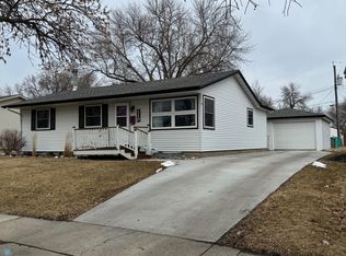 110 9th Ave E, West Fargo, ND 58078