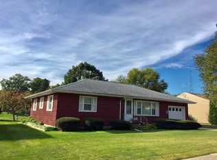 627 W Main St, Washington, IA 52353