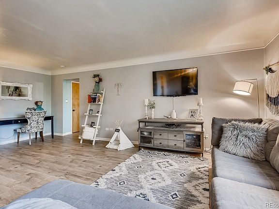 5th image of 1175 N Emerson St #307-307-30