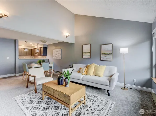 14312 126th Avenue NE #A302, Kirkland, WA 98034