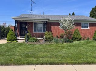 13442 Kerr St, Southgate, MI 48195
