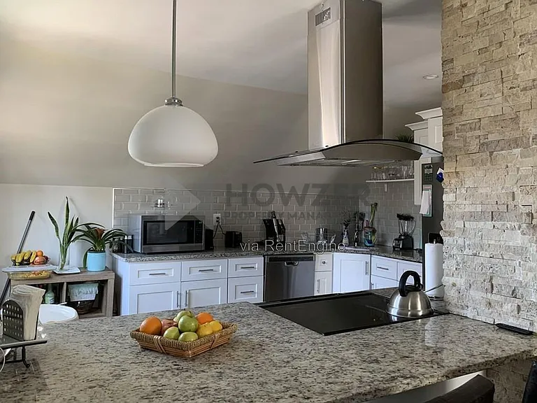 322 Broad St #2 — Photo 3