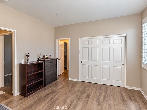 5th image of 1431 Yarrow Ln