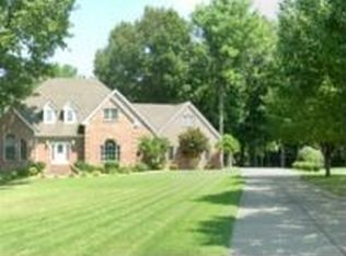 6235 Keaton Ln, Paducah, KY 42001