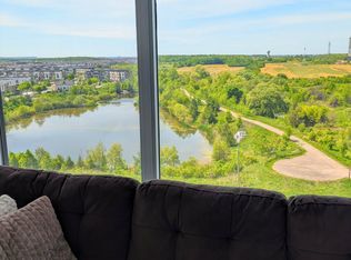 2489 Taunton Rd #714, Oakville, ON L6H0L3
