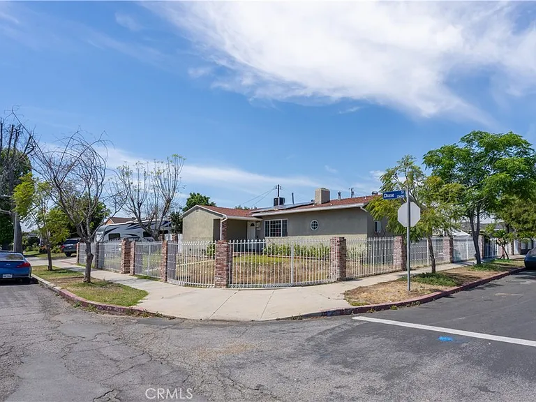 13655 Chase St — Photo 4