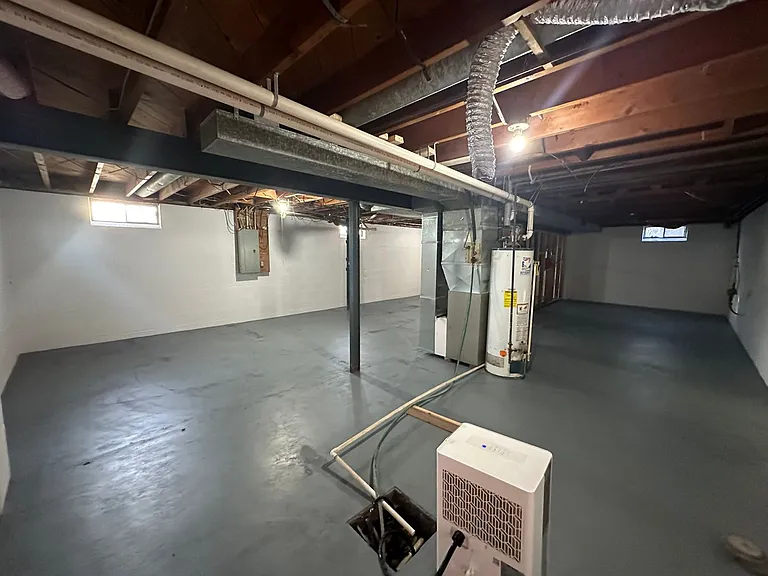 4039 Niles St — Photo 6