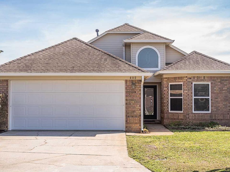 1st image of 4112 Longwood Cir