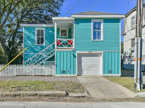 1213 18th St, Galveston, TX 77550