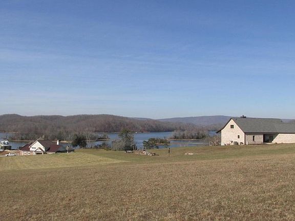 Beautiful lakeviews!