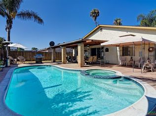 8729 Summercrest Ln, Santee, CA 92071