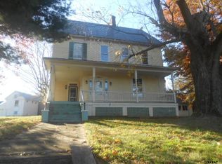 831 New Park Rd, New Park, PA 17352