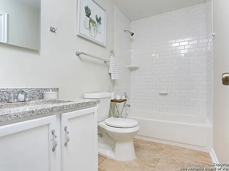 13130 Regency Bnd — Photo 13