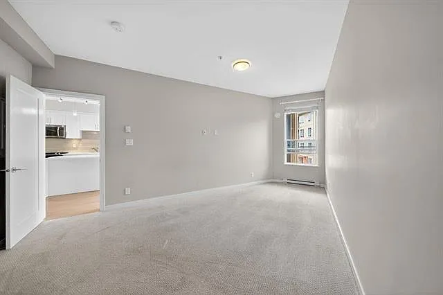2 bed, 812 sqft, $1,950 — Photo 4