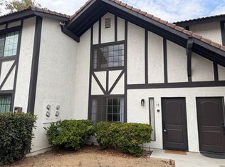 1013 W Linden St APT 11, Riverside, CA 92507