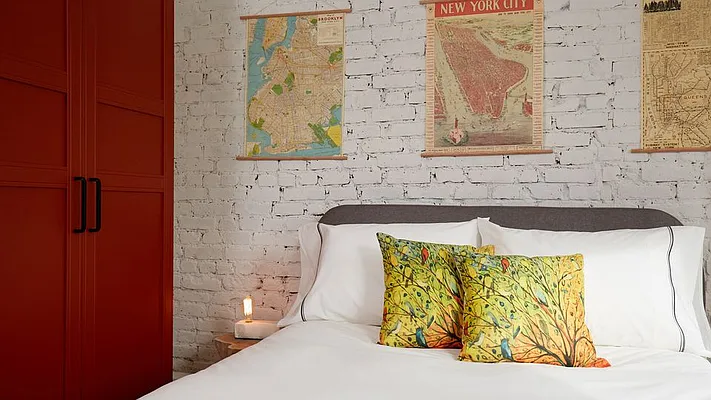 Rented by Nooklyn NYC LLC | media 6