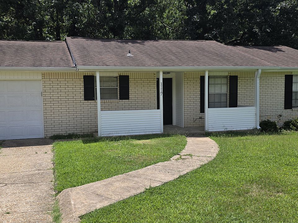 1st image of 1117 Nicole Dr