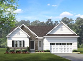 40 Clover Leaf Dr, Halfmoon, NY 12065