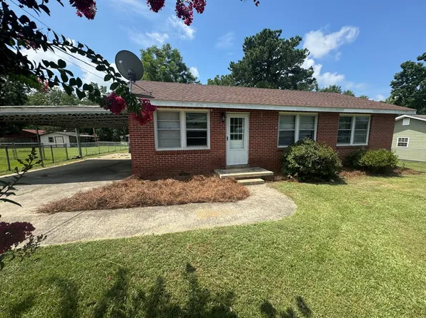 431 Bryant St, Brundidge, AL 36010