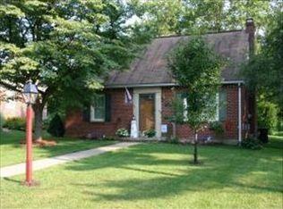 2110 Birchwood Rd, Lancaster, PA 17603