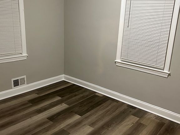 2nd image of 4405 74th Ave