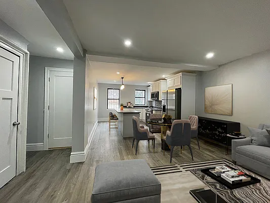 Rented by Compass | media 23