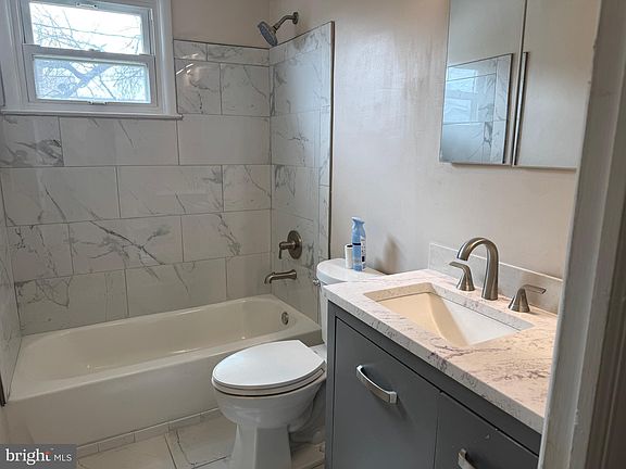 5th image of 609 Wallerson Rd