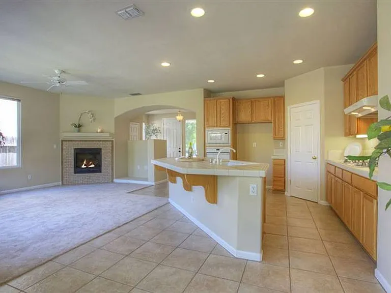 2571 Merrivale Way — Photo 11