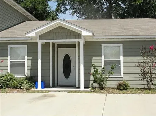 11 Grand Lido Ln