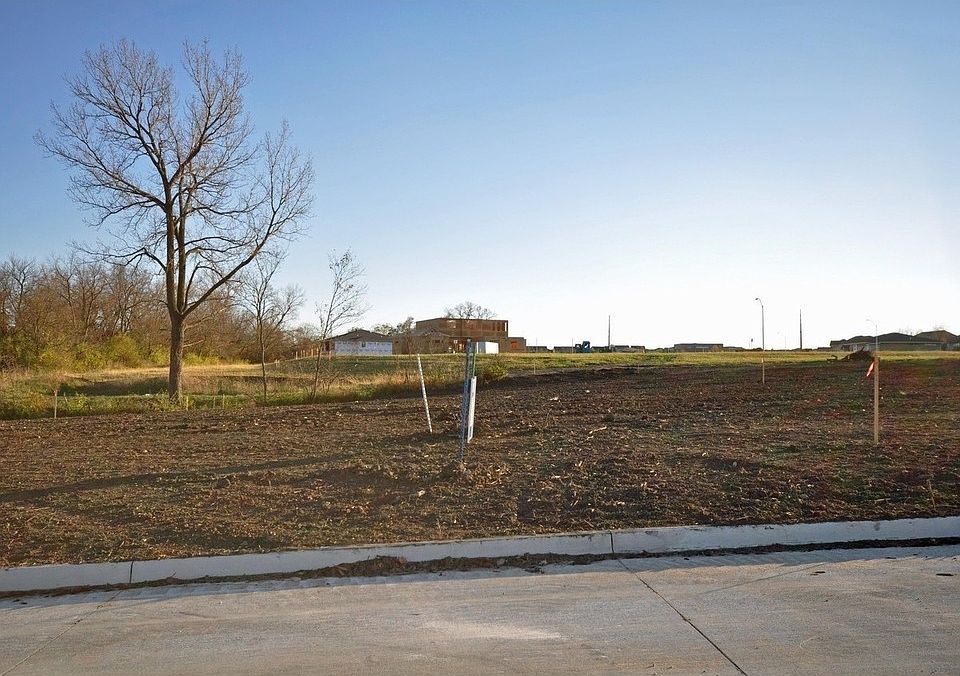 1st image of LOT 12 Myles Crest Urbandale Lot 12