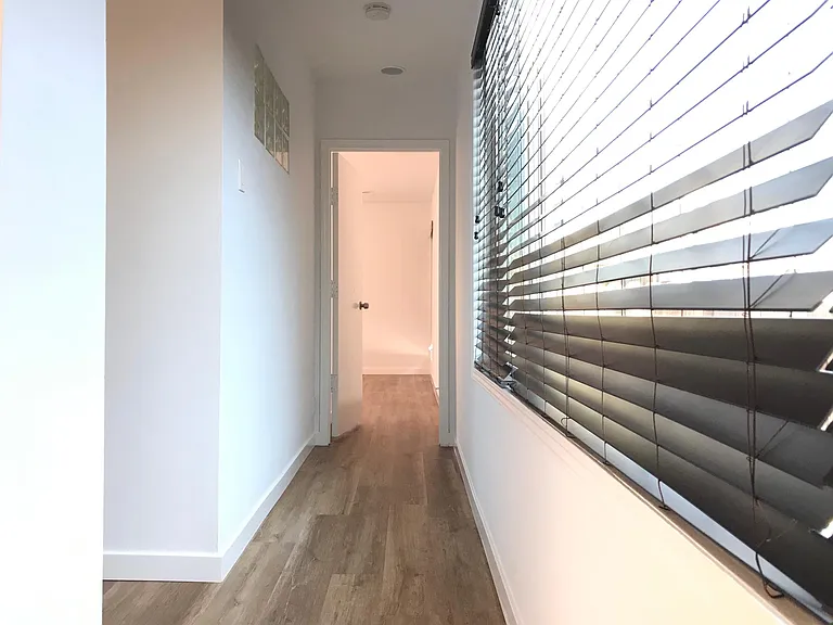 8418 Loyola Blvd — Photo 16