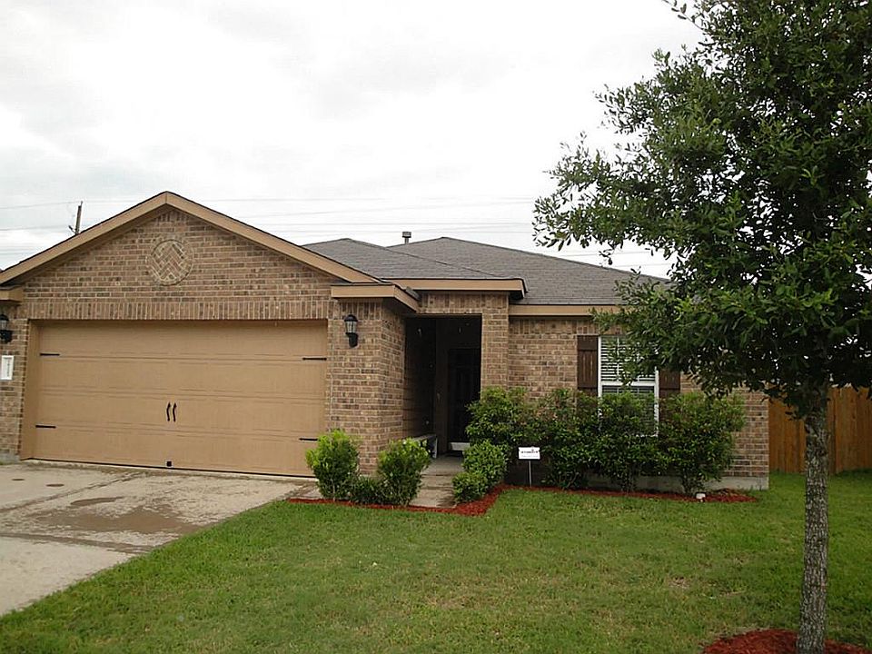 1st image of 16123 Green Plume Ln