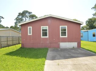 5004 Pine St, Seabrook, TX 77586